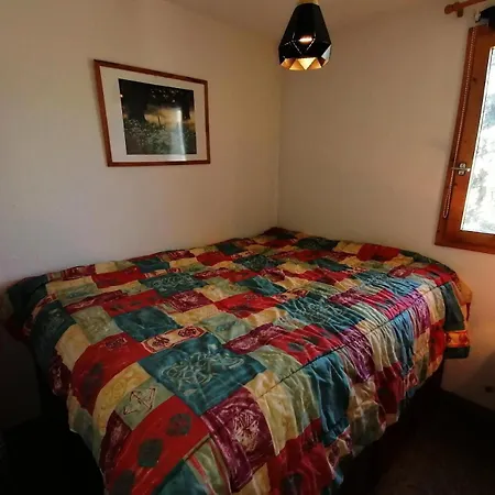 Le Chanteloup - Agreable Deux Pieces Mae-6691 *